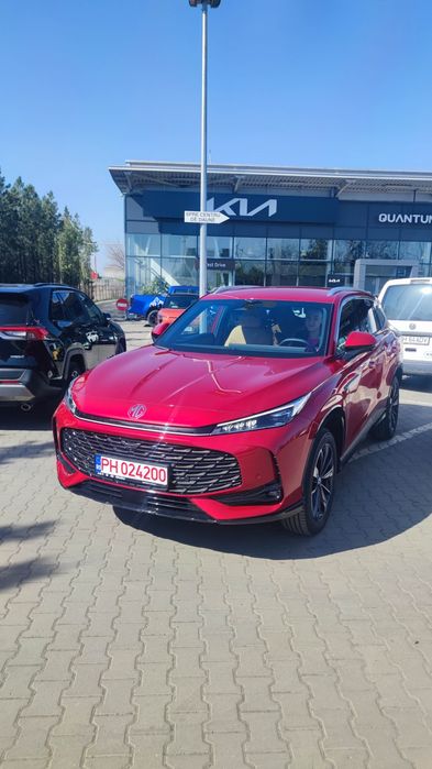 MG HS Exclusive 1.5 benzina 2025, 29500euro negociabil