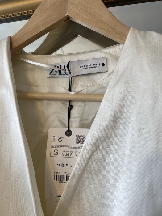 Мини рокля Зара размер С