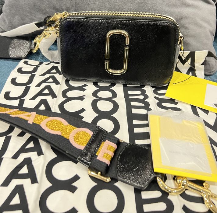 Mark Jacobs The snapshot camera bag.100%ориг.Със сериен номер,етикети!