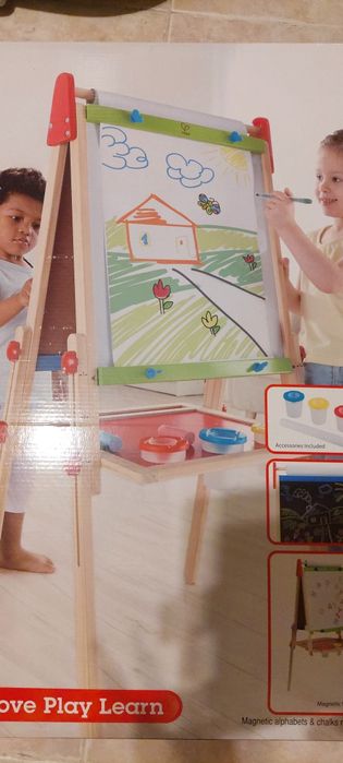 Детска дъска магнит и тебешир HAPE