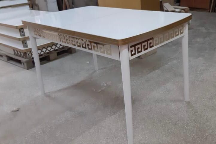 Разтегателни трапезни маси от МДФ - 128€