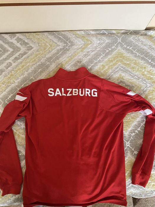 Футболно горнище на Salzburg