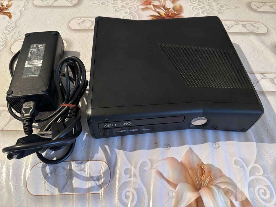 Продам Xbox 360 250GB