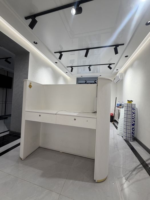 Кассовая стойкая идеальная