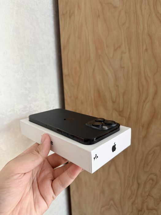 iPhone 14 Pro Max 256Gb - В отличном состоянии