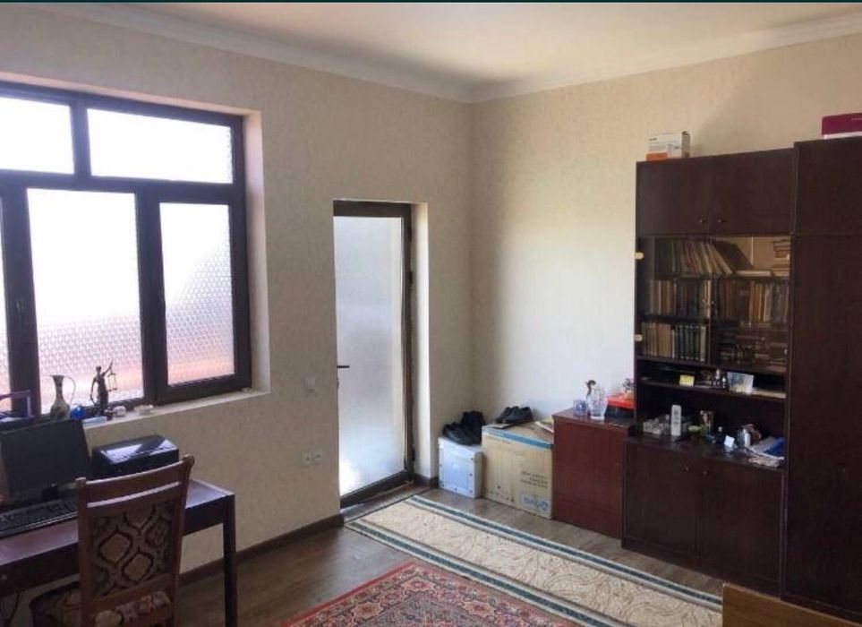 Продам свой личный Новый 5 ком. Дом  (Участок)