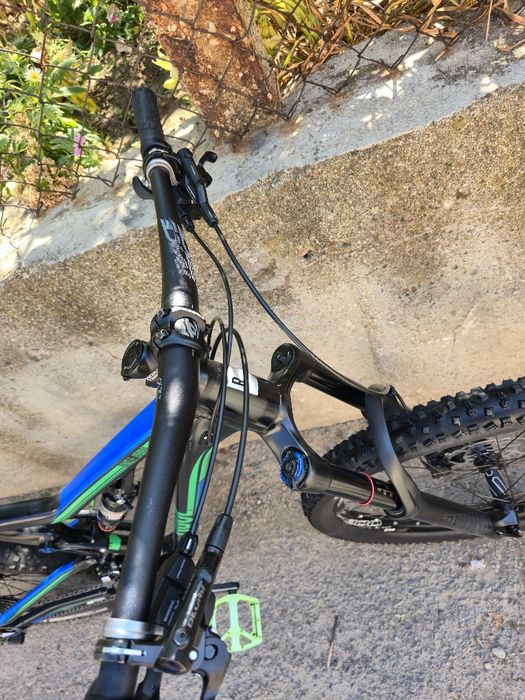 Enduro Rose Jumbo 27.5 M размер Rockshox Yari 160mm Deore Shimano 2x11 SLX, DT Swiss Алуминиев Немски, меко