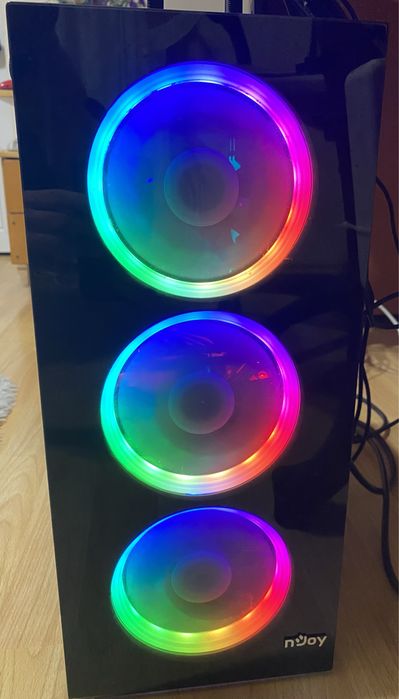 Vand PC GAMING cu monitor