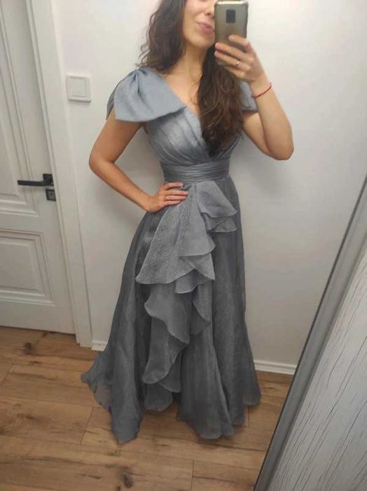 Rochie elegantă de seară lungă în formă de A
