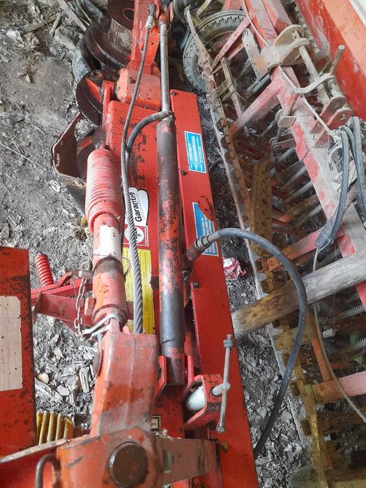 Presă de balotat, disc, coasa, grebla