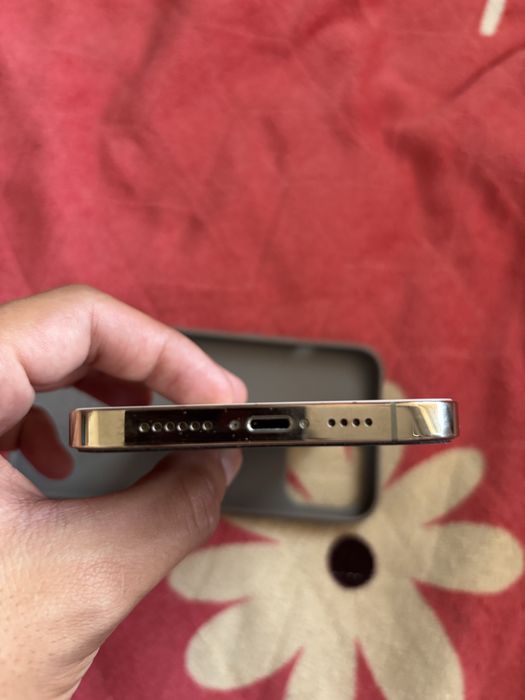 Продаю Iphone 12 Pro Max 256 Gb