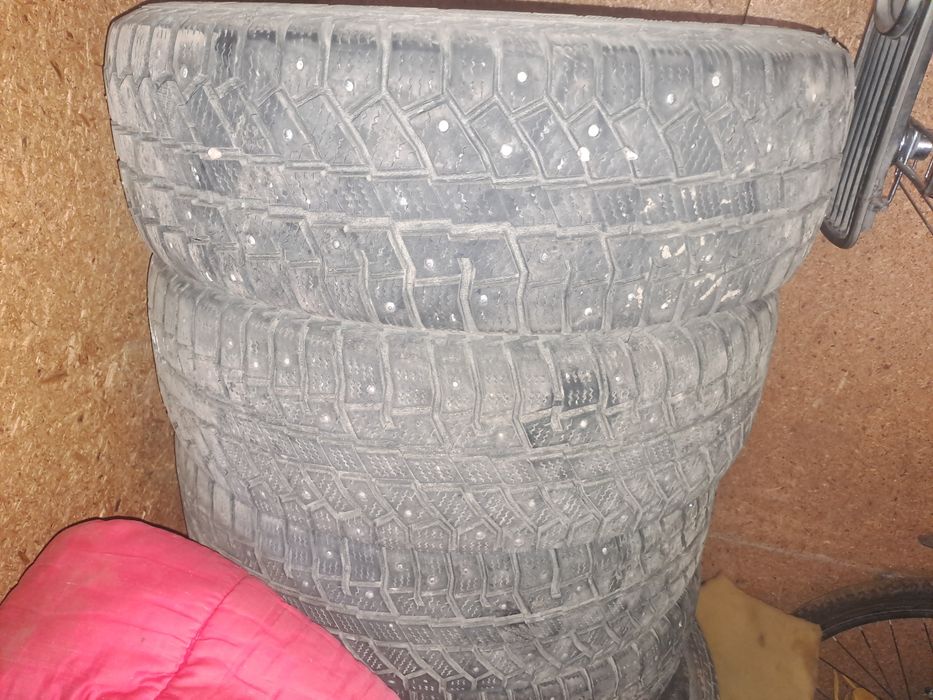 Продам  покрышка зимний