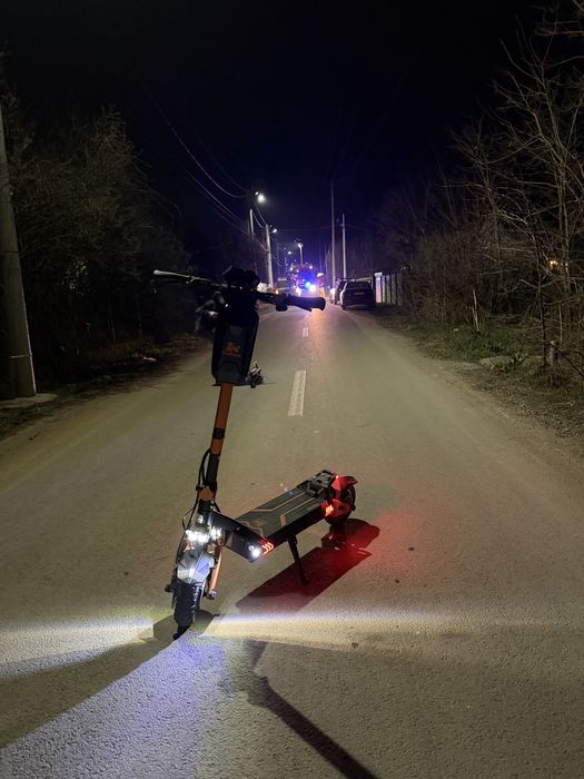 Kukirin g3 pro,fara zgarieturi,garantie valabila,folosita 2 luni este ca si noua 400km,viteza maxima 68 kmh