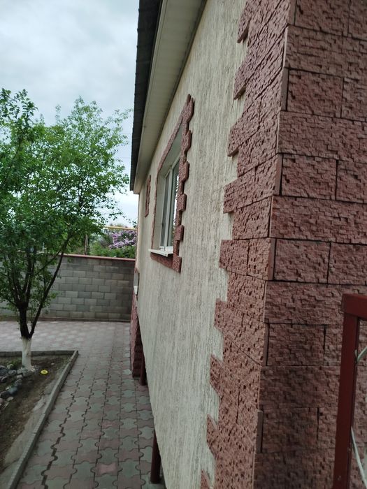 Продам светлый просторный дом.