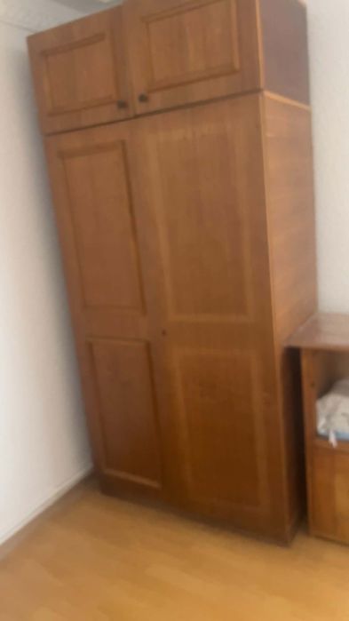 Mobilier de vanzare