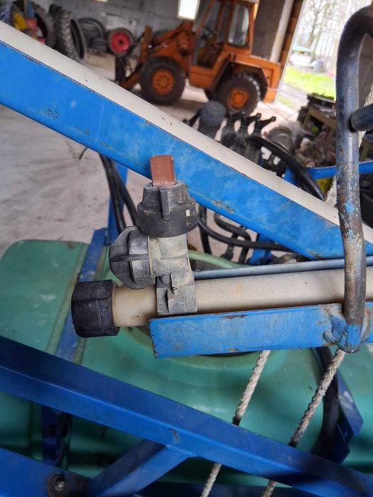 Instalație erbicidat met