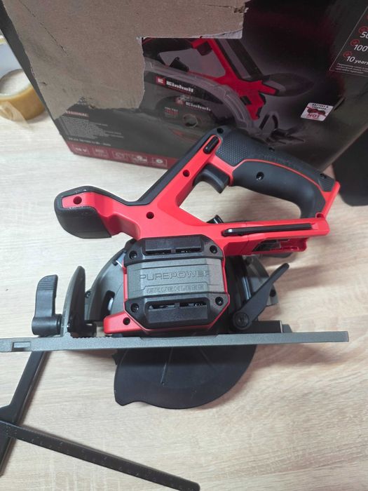Fierastrau circular pe acumulator Einhell Professional TP-CS 18/165-C Li BL - Solo fara acumulator si fara incarcator