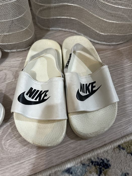 Продам туфли детские