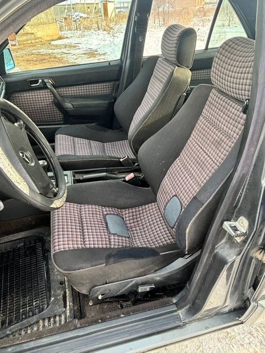 Мерс  190 2л автомат