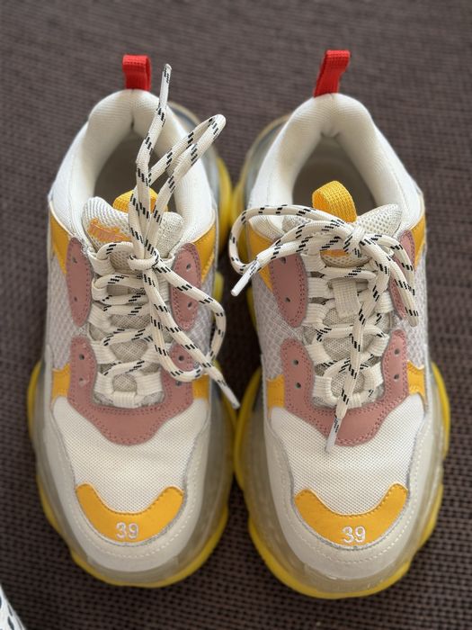 Сникърси Баленсиага