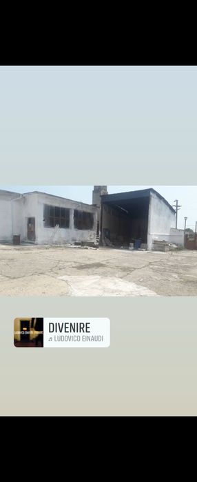 Vând sau închiriez spații comerciale , Moldova Nouă