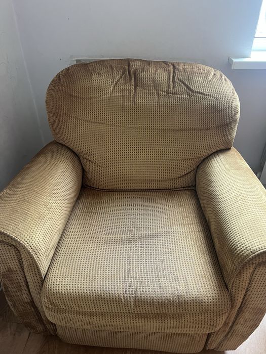 Продам диван юса