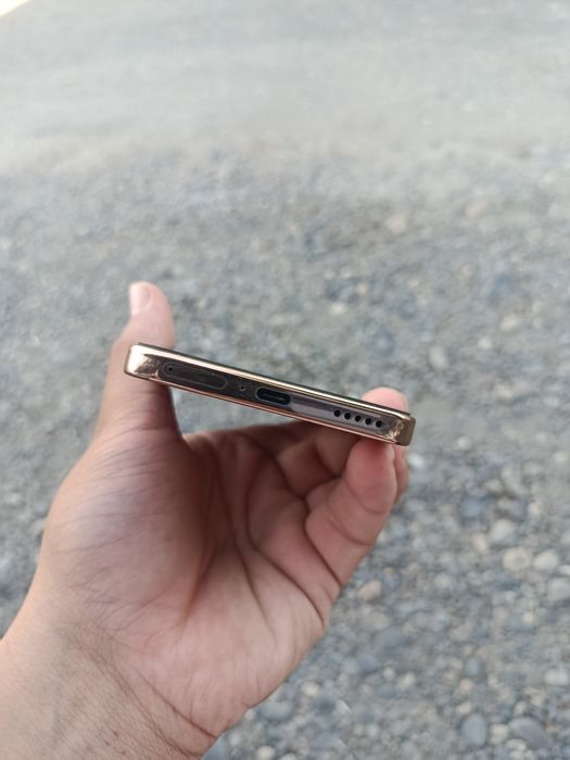 Honor X9d ideal holatda