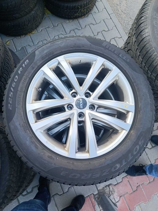 Jante / Roti Oxxo Bmw X3 Cauciucuri iarna 225 60 18 5x112