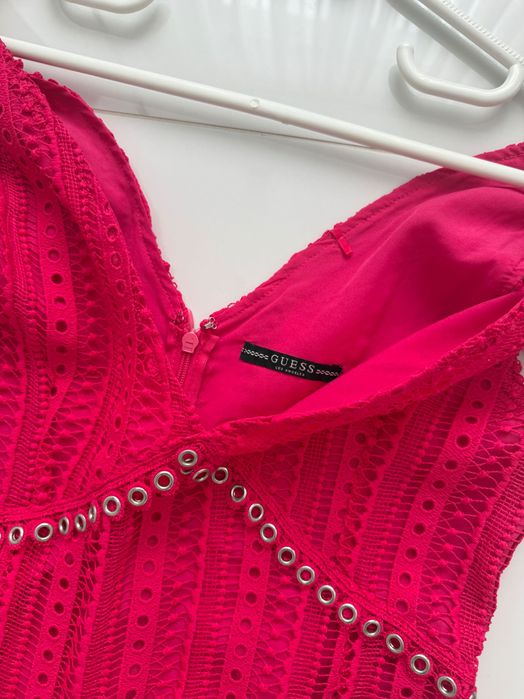 Guess розова рокля с дантела