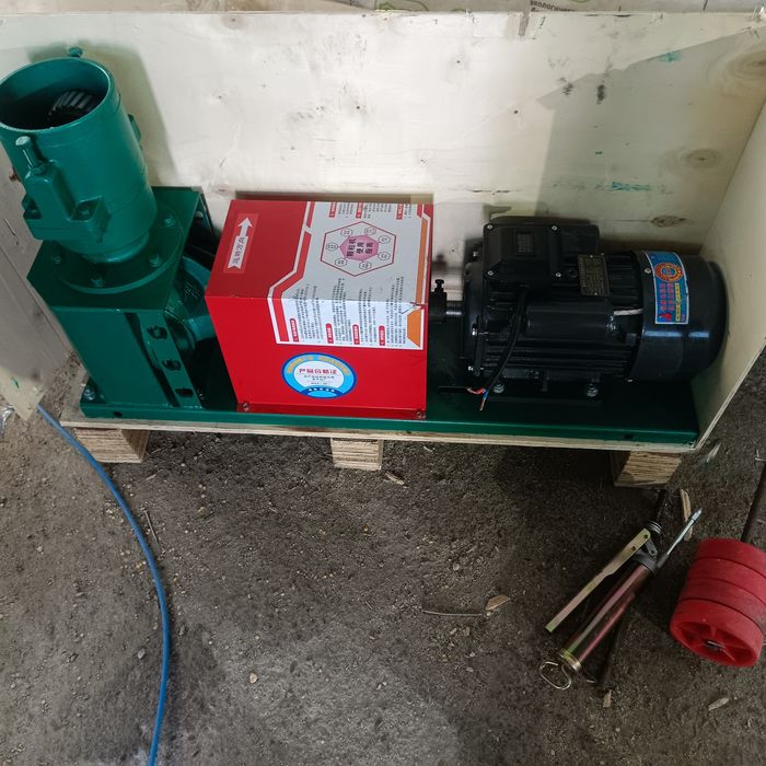 Продам гранулятор