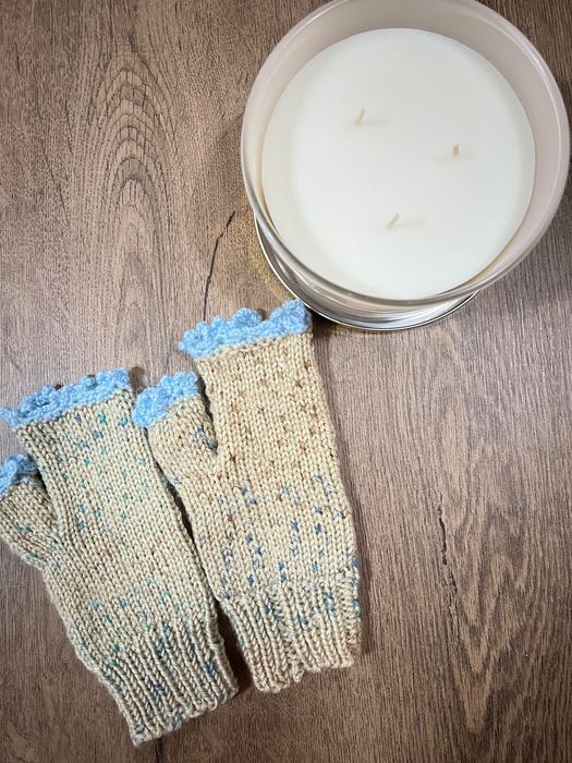 Нови ръчно плетени ръкавици без пръсти