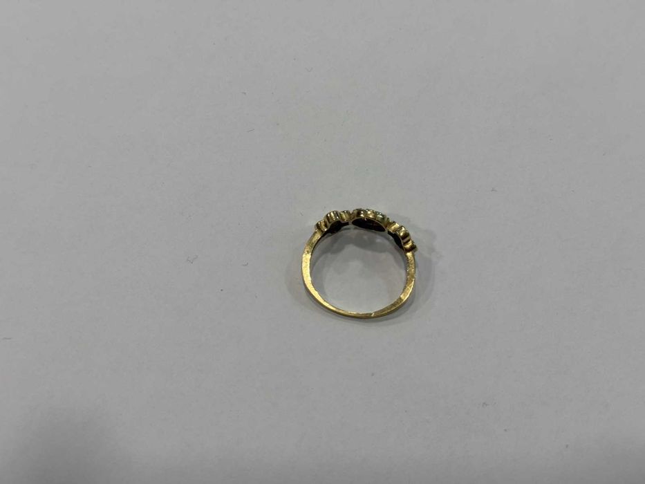 Дамски златен пръстен 14К – 2,07 г (585)