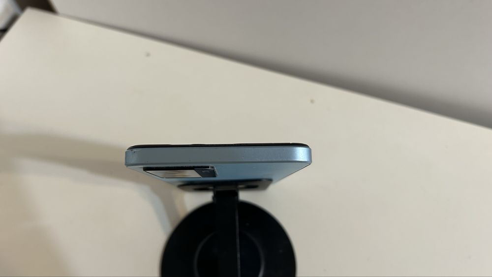 продаю OPPO A57s