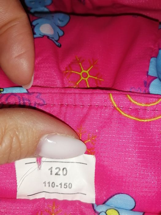 Ветровку детскую продам