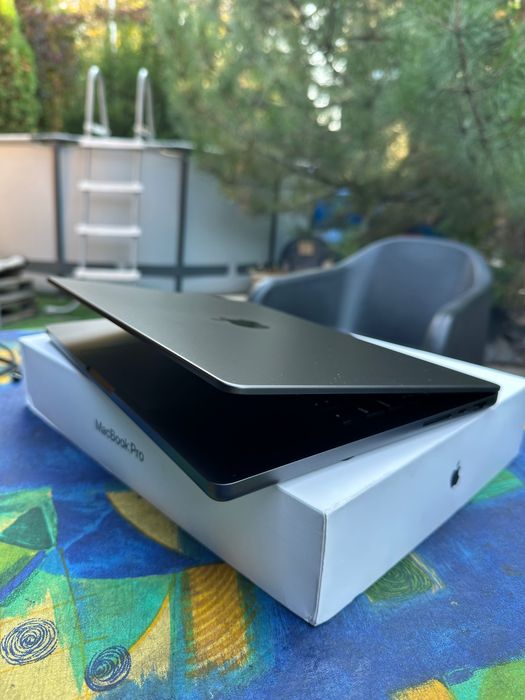 MacBook Pro 14 M4 Pro 1tb/24gb black