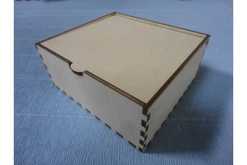 Деревянные подарочные коробки