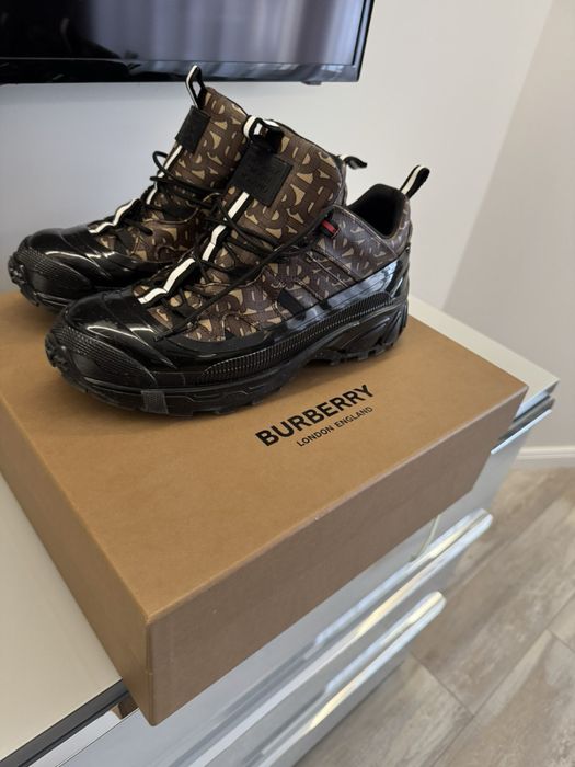 Мъжки обувки-Burberry-original