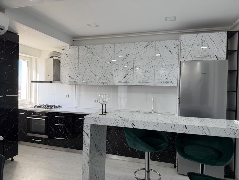 Apartament 3 camere Complex Estic Park