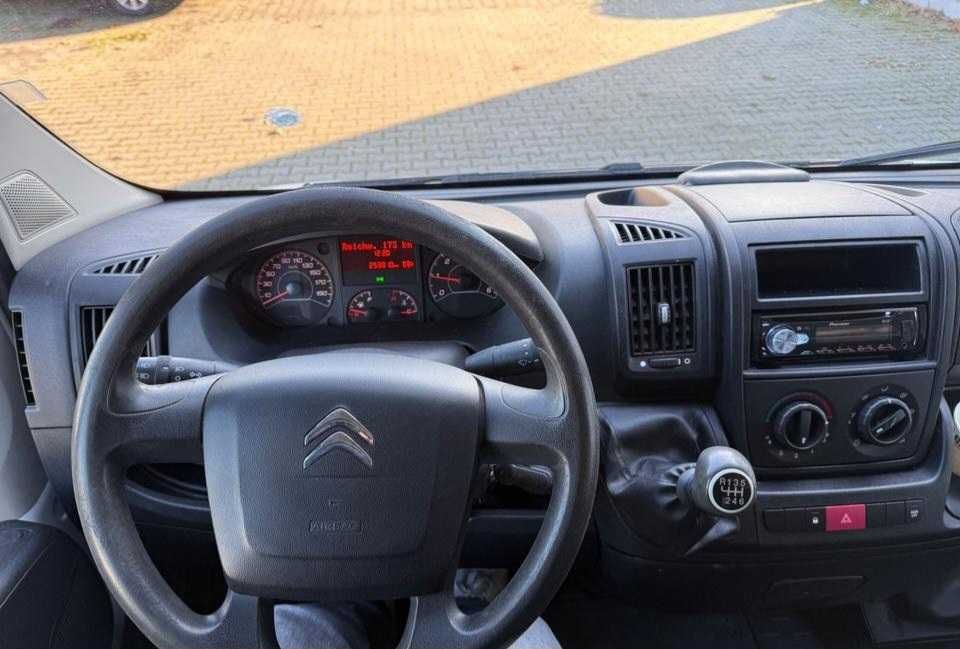 Продавам бус Citroën Jumper 2.2 дизел 110 к.с.