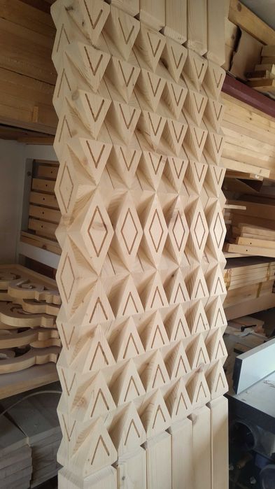 .Stalp sculptat pt. terase, pergole, filigorie, foisor .