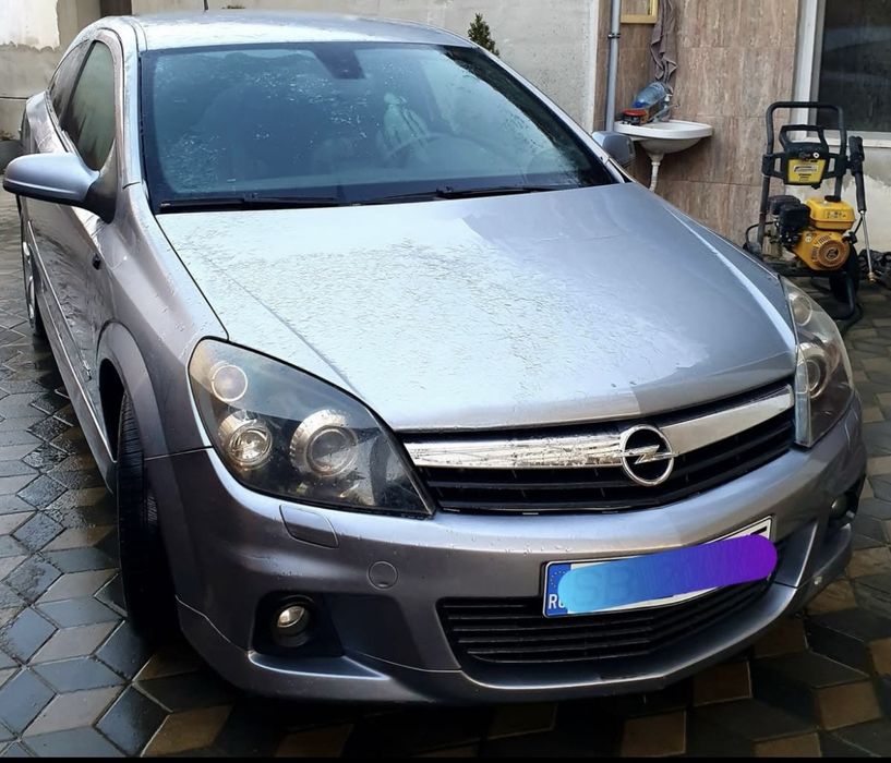 Opel Astra H GTC 1.9 150 de cai