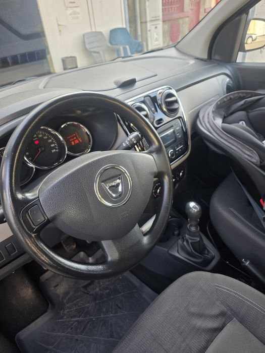 DACIA Lodgy 2012 — imagine 5