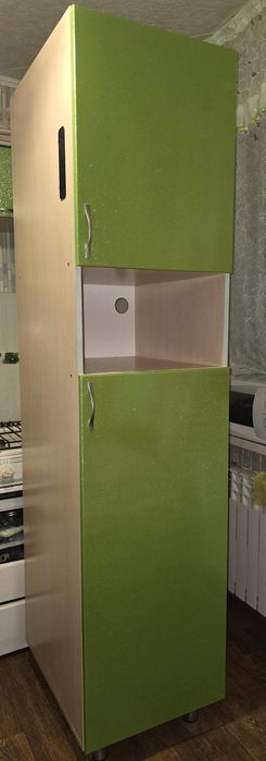 Шкаф в отличном состоянии