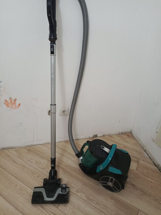 Пылесос все работает