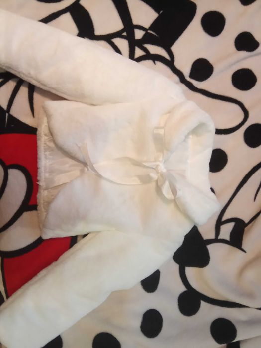 Детско Болеро 8г. по модел на Dior -110 лв.