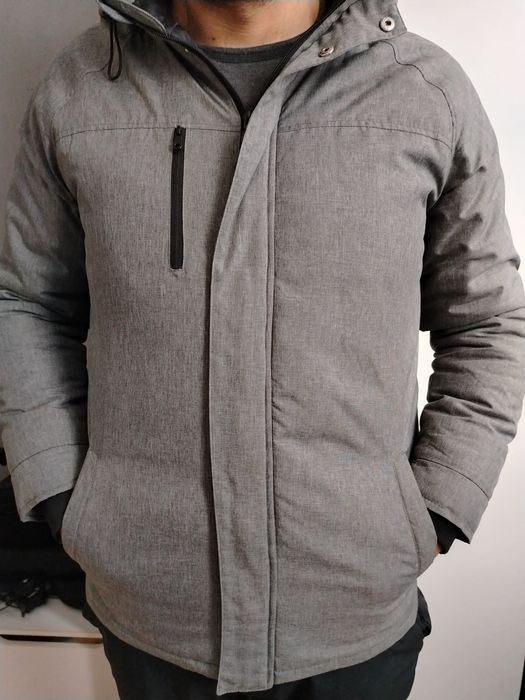 Geaca barbati marimea XL, purtata de 2 ori, in stare impecabila