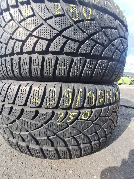 2 anvelope iarna 235/40r19 Dunlop Montaj Gratuit