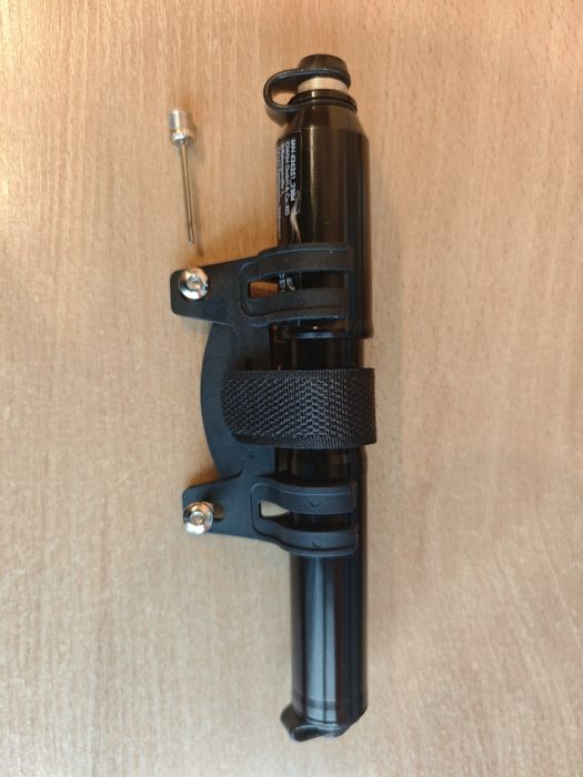 Помпа за велосипедни гуми Crivit