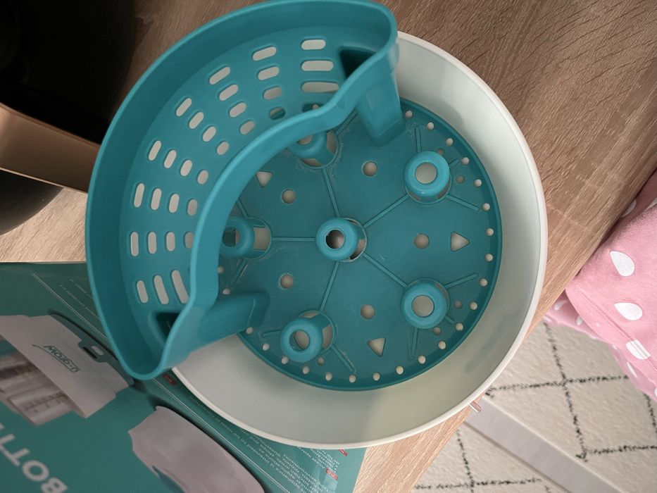 Sterilizator biberoane u-Grow