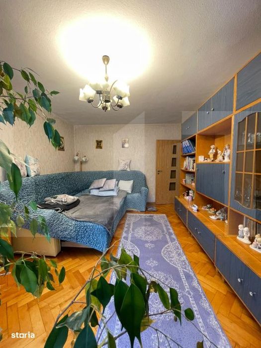 Apartament 3 camere, 68 mp, zona Aradului